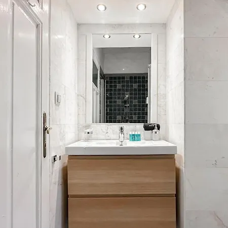 Apartman Classic Charm - 2bd By Flatmanager Szófia