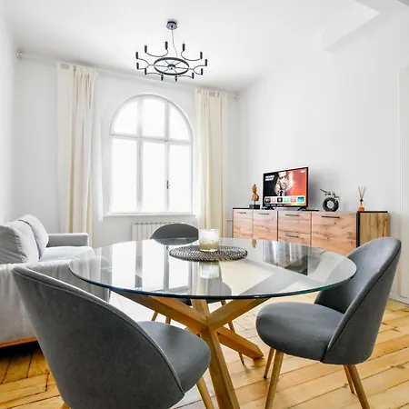 Classic Charm - 2bd By Flatmanager Sofia